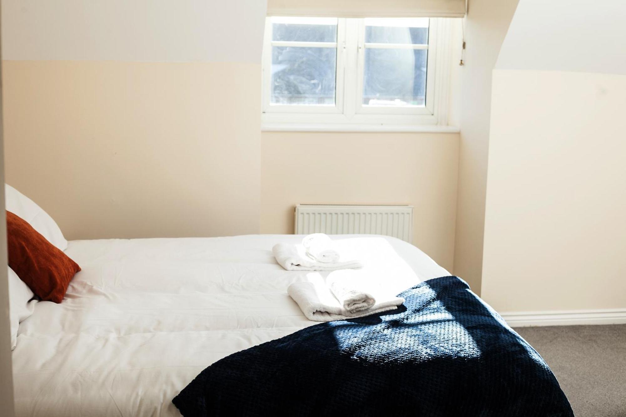 Avril Warwickshire Home Stay Нанітон Екстер'єр фото