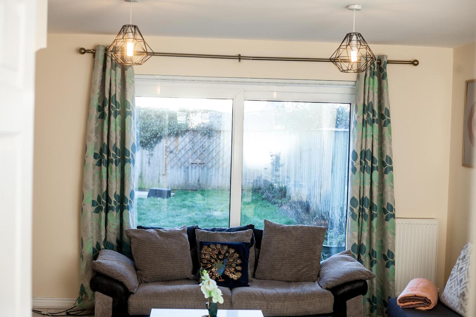 Avril Warwickshire Home Stay Нанітон Екстер'єр фото